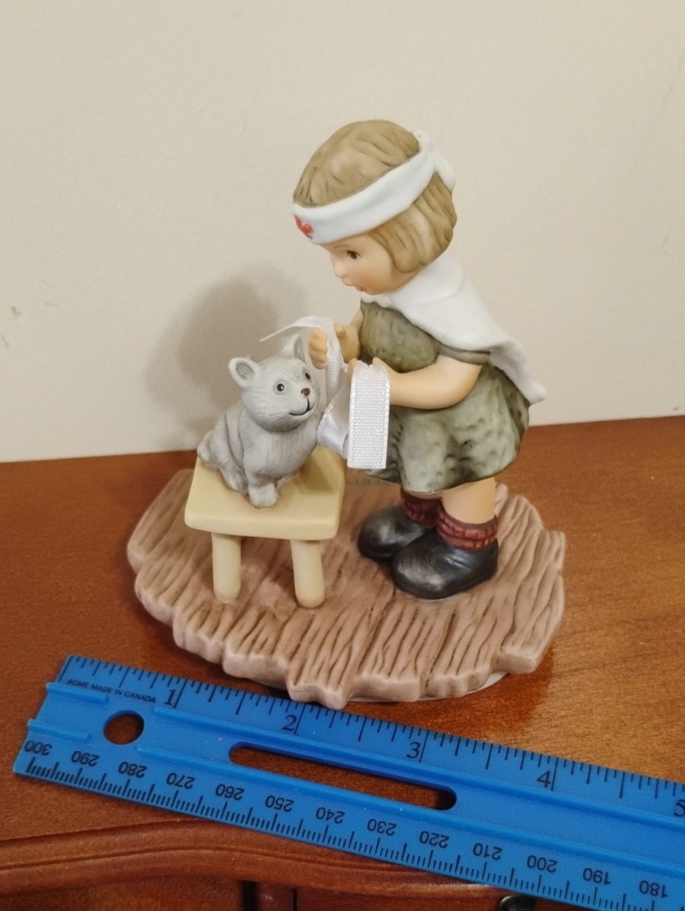 Goebel 1996 Porcelain Tender Loving Care By Berta Hummel - Picture 8 of 10